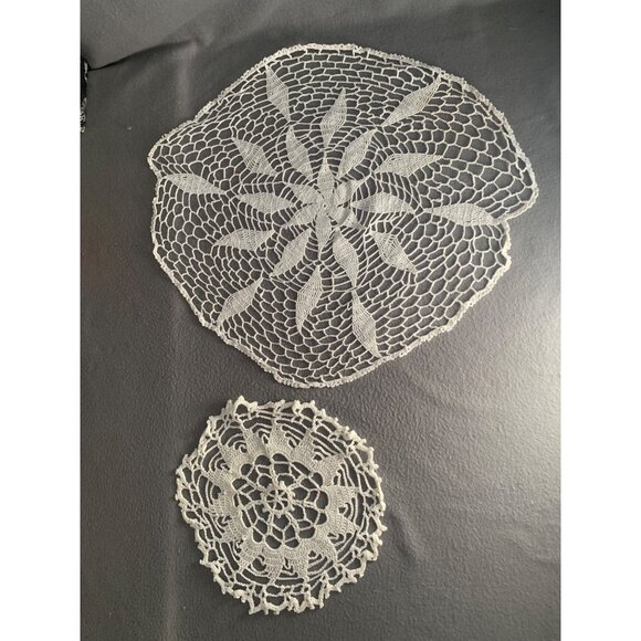 Handmade Crochet Lace Doily Set of 2 - Picture 1 of 8